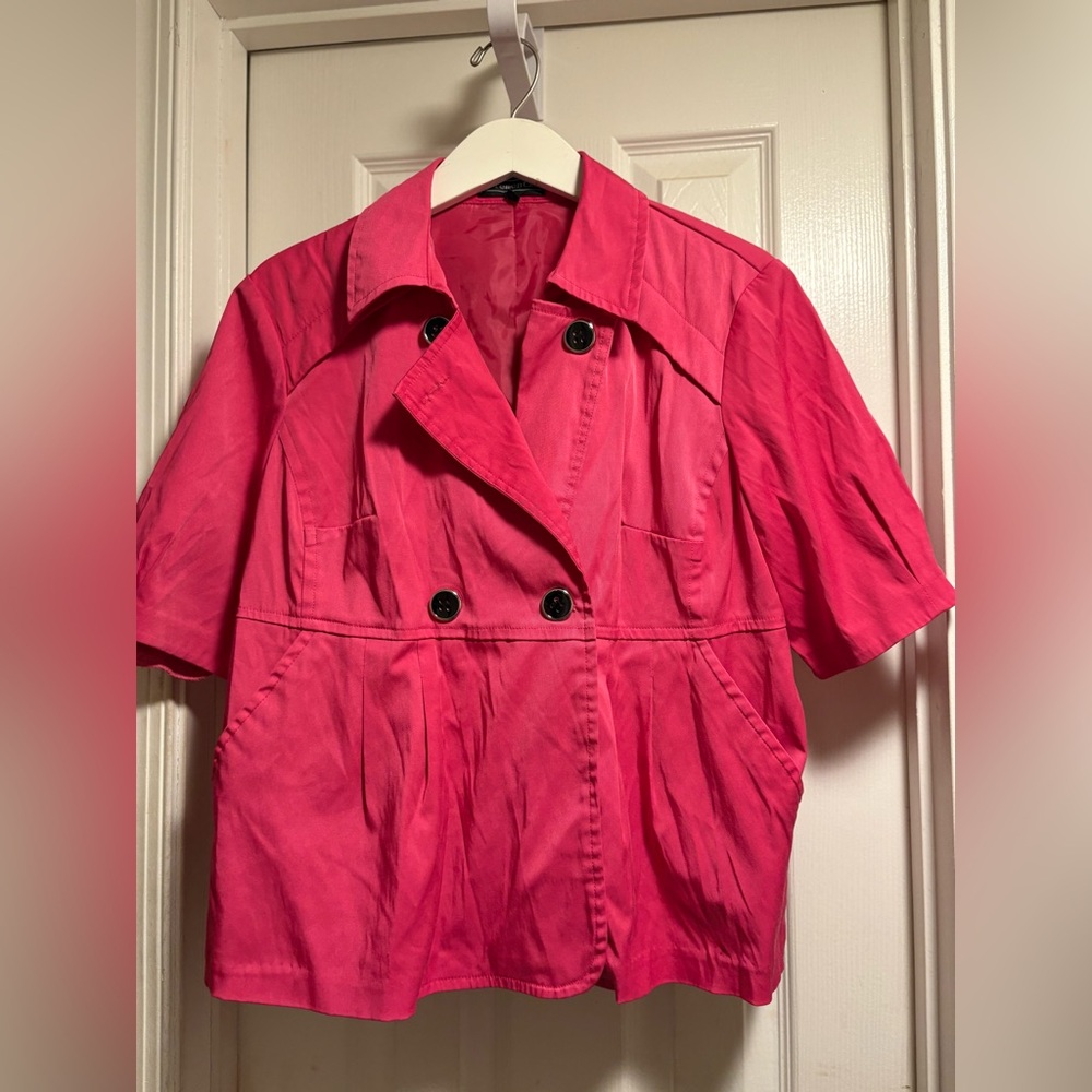 NEW Elementz Pink Short Sleeve Jacket Size L
